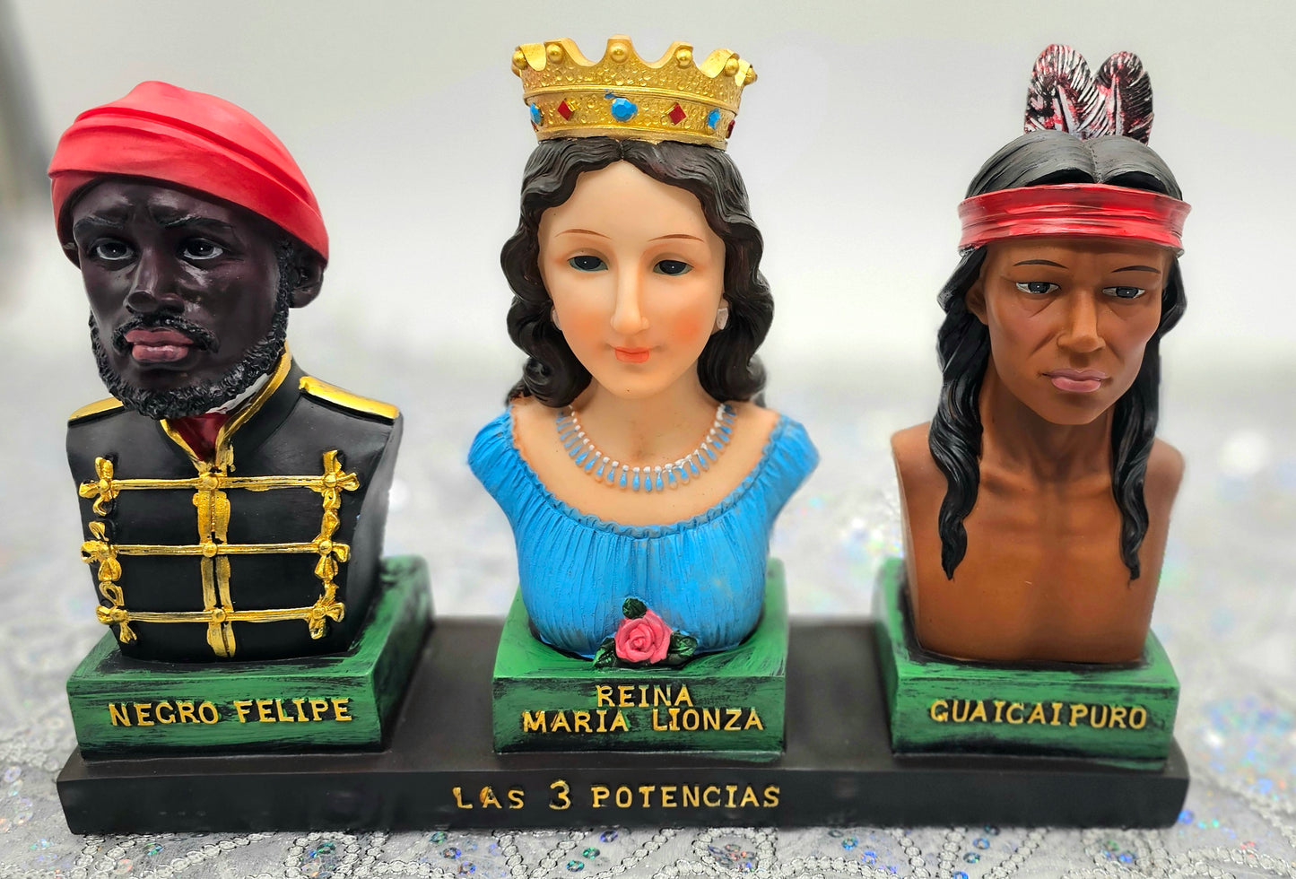 ESTATUA DE LAS 3 POTENCIAS 8"