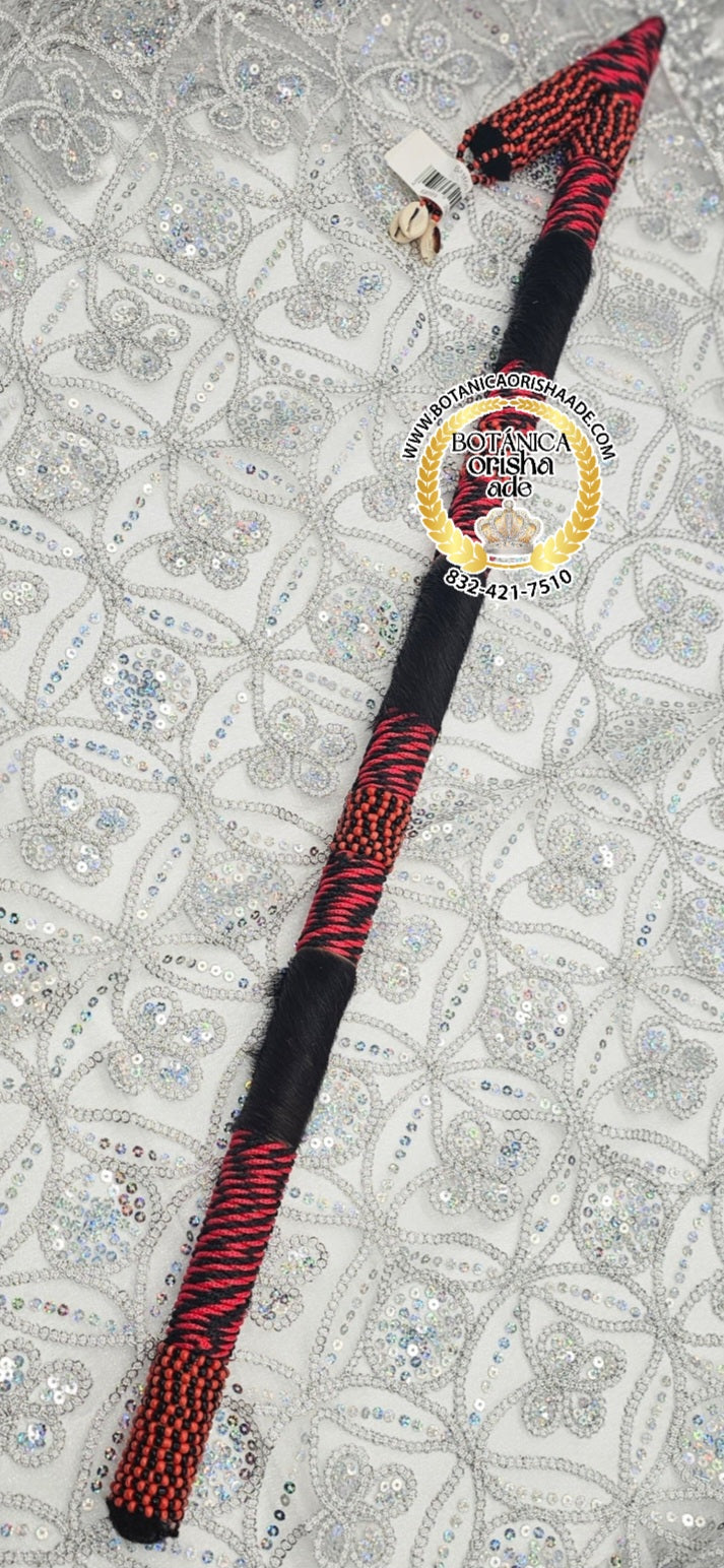 GARABATOS FORRADO CON PIEL DE CHIVO DE ELEGUA GRANDE