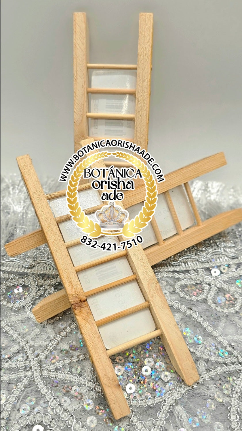 ESCALERA DE MADERA - 7 PASOS