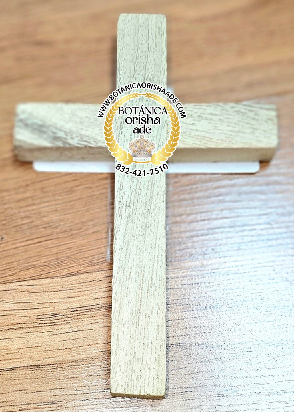 CRUCIFIJO DE MADERA BLANCA CHIQUITA