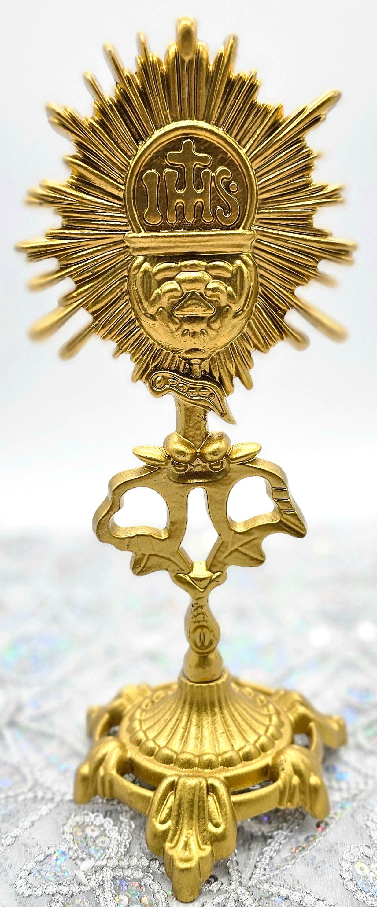 SANTÍSIMO COLOR ORO