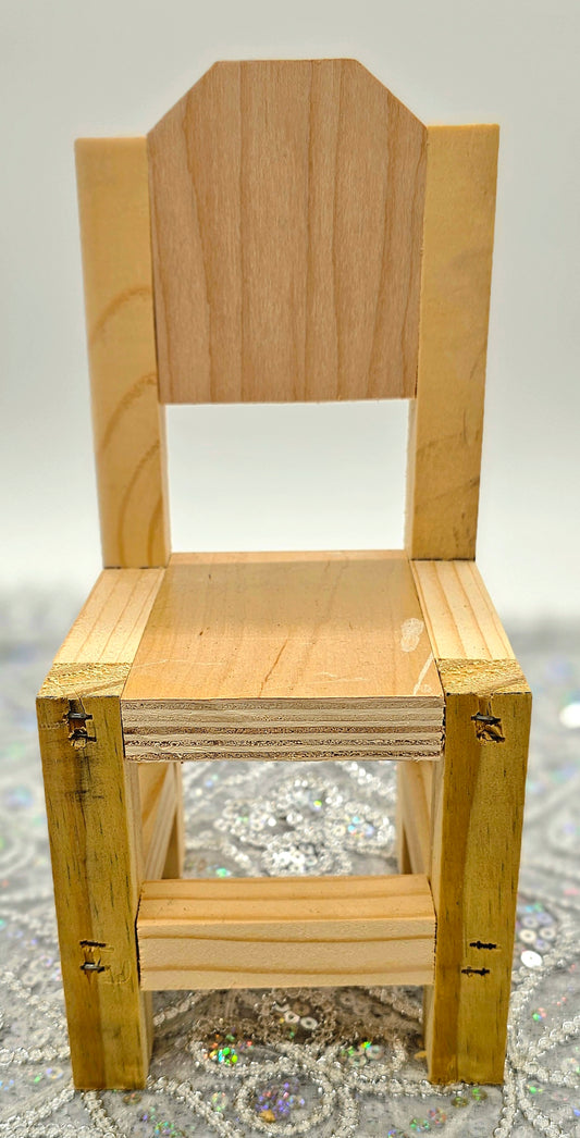 TAURETE DE MADERA CHIQUITA 2