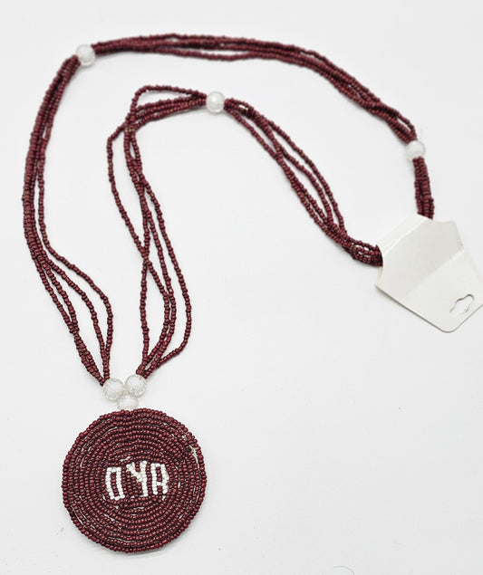 COLLAR TRADICIONAL CON ORISHA OYA