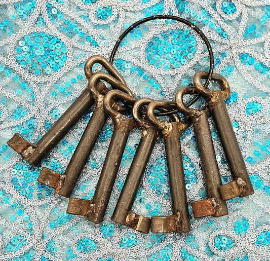 LLAVE MACHO CHIQUITA (1)