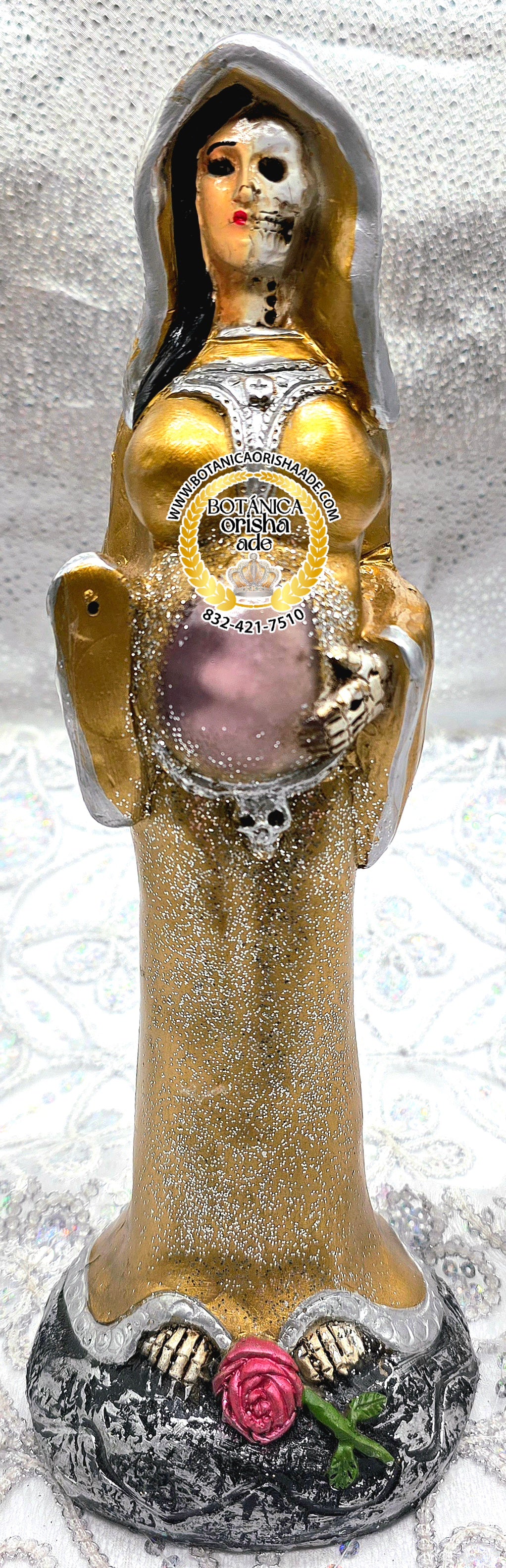 ESTATUA DE LA SANTA MUERTE EMBRAZADA DORADA