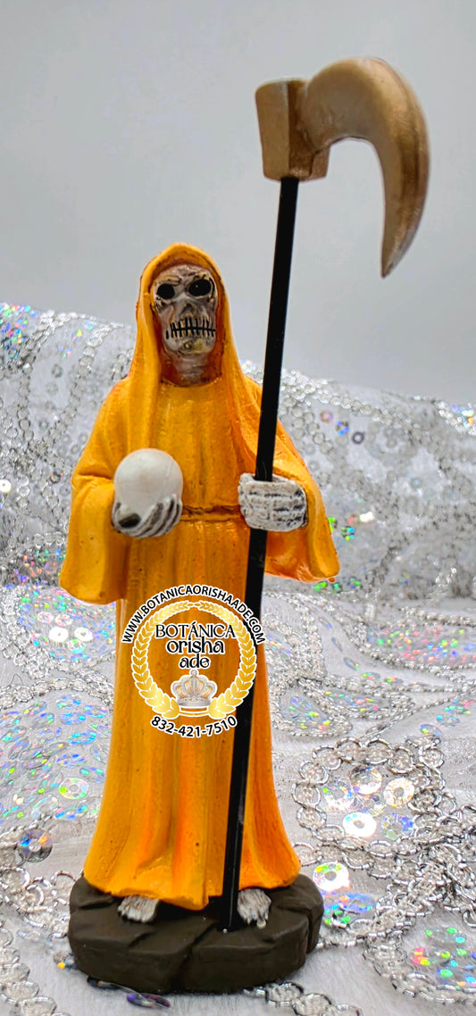 ESTATUA DE LA SANTA MUERTE CHIQUITA AMARILLA 4"
