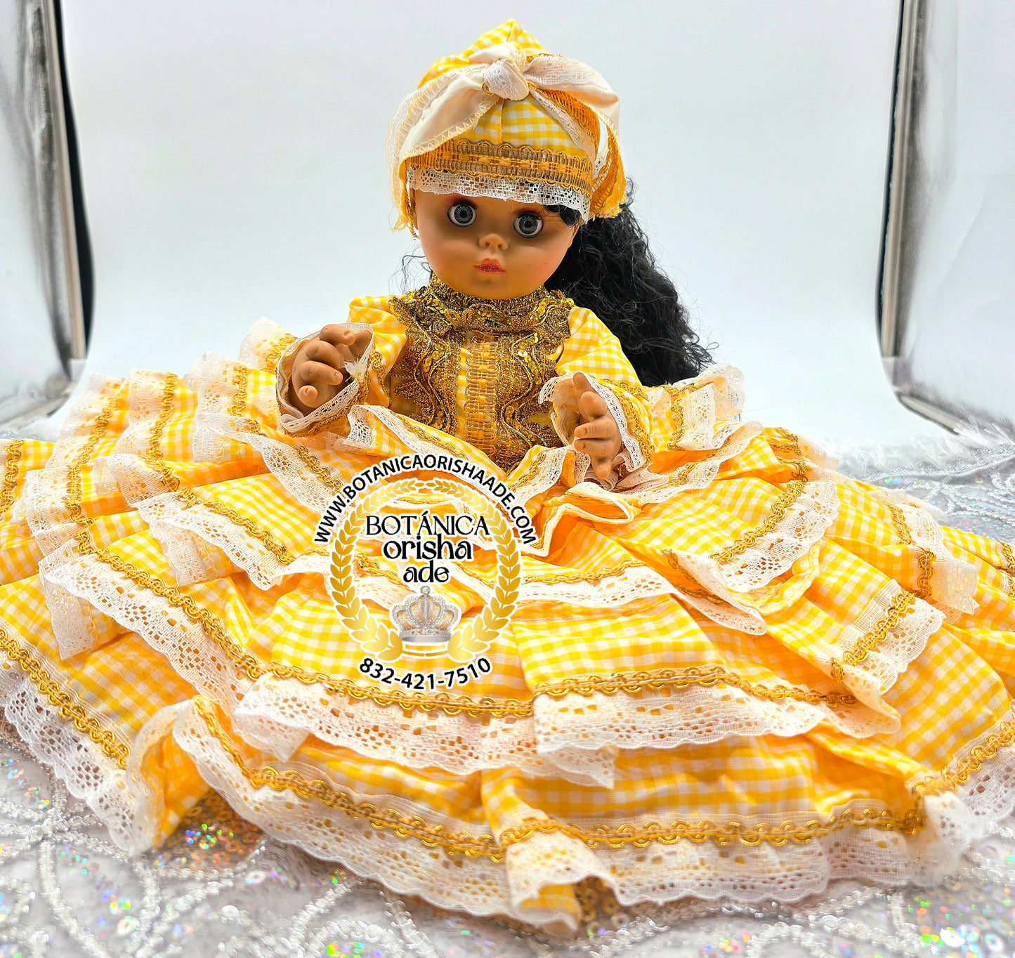 MUÑECA PEQUEÑA VESTIDA DE GINGA AMARILLA
